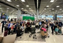 Хувийн хэрэглээний эд зүйлсийг улсын хил гаалийн хилээр нэвтрүүлэх зөвлөмж Манай аялагч нар Тайланд улсын Суварнабум нисэх онгоцны буудал дээр байгаа нь